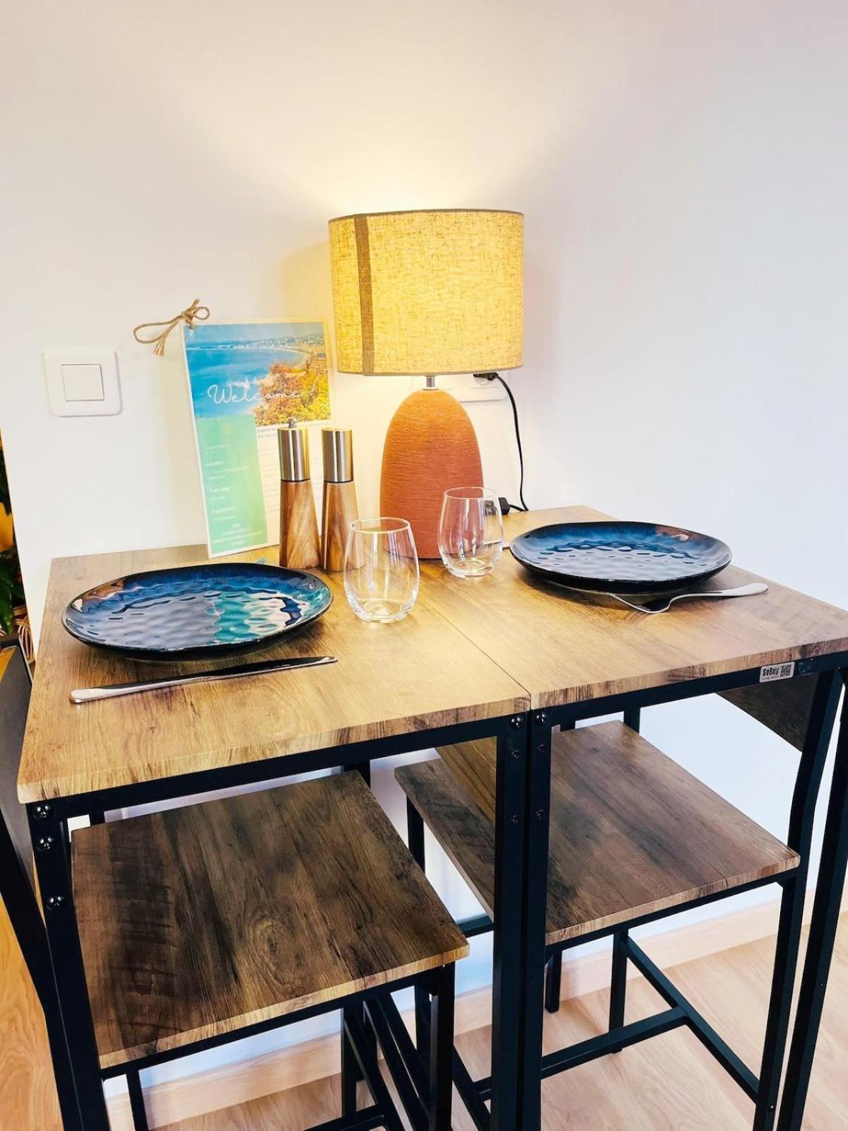 Renove Climatise Confort - Lit Queen Size - Emplacement Ideal Pres Des Plages Apartment Nice