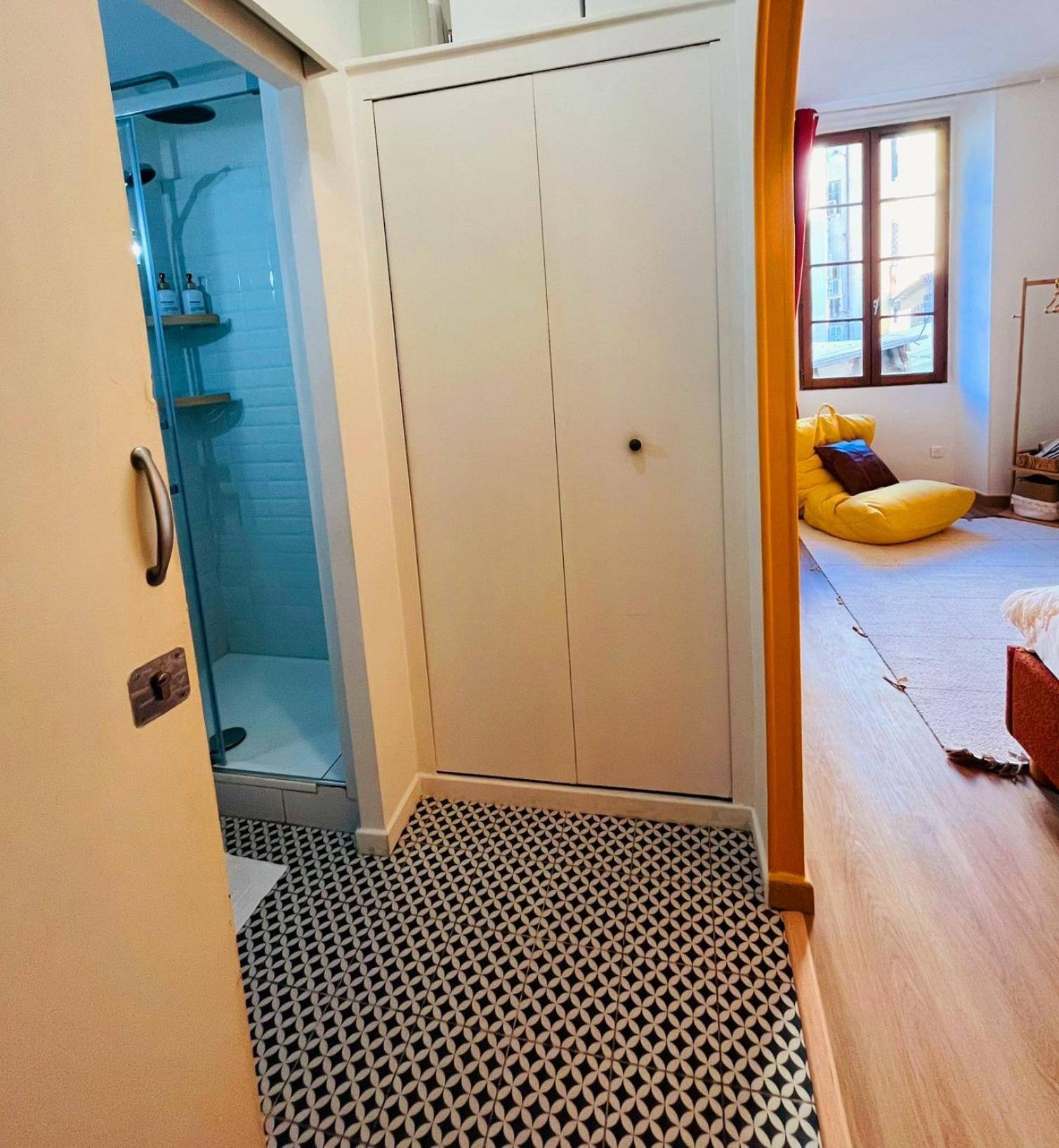 Apartment Renove Climatise Confort - Lit Queen Size - Emplacement Ideal Pres Des Plages Nice